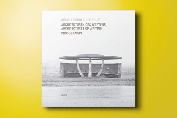 Architectures of Waiting / Architekturen des Wartens, Photographs